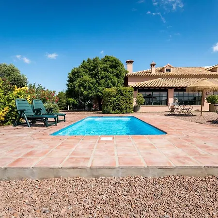 Casa Alta El Revuelo * Las Navas de la Concepcion