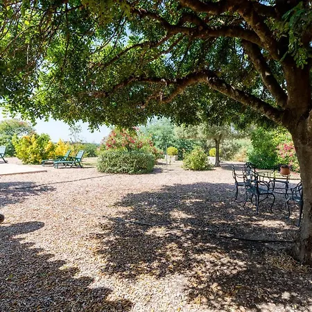 Villa Casa Alta El Revuelo Las Navas de la Concepcion